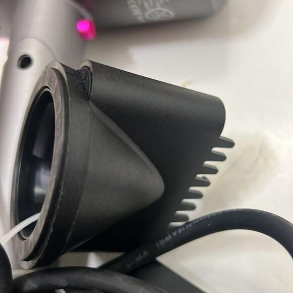 IONIC OLV‎ HAIR DRYER - Picture 6 of 7